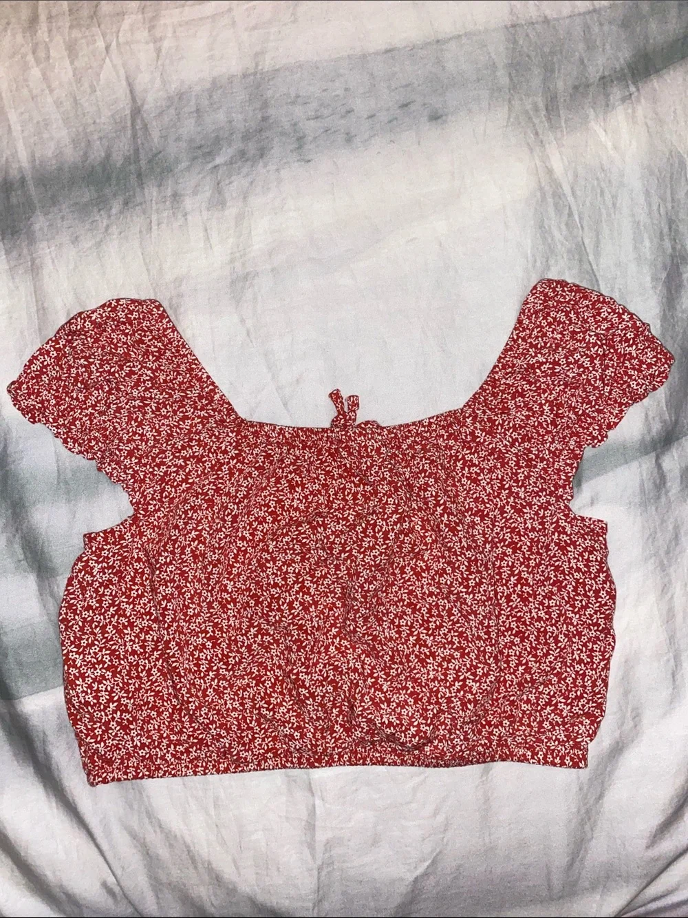 Gap Teen Mix-Print Flutter Sleeve Smock Top” in Red Floral Girls Size 12